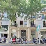 Apartment (55 m²), 2 Schlafzimmer und 1 eigene Badezimmer in Eixample